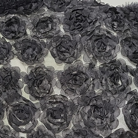 Fuzzy Black Lacy Back Vest - Picture 4 of 4